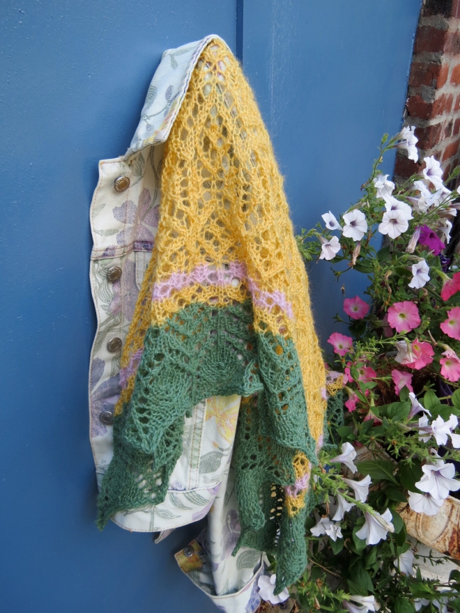 Heartland Lace shawl 03 maille au doigt